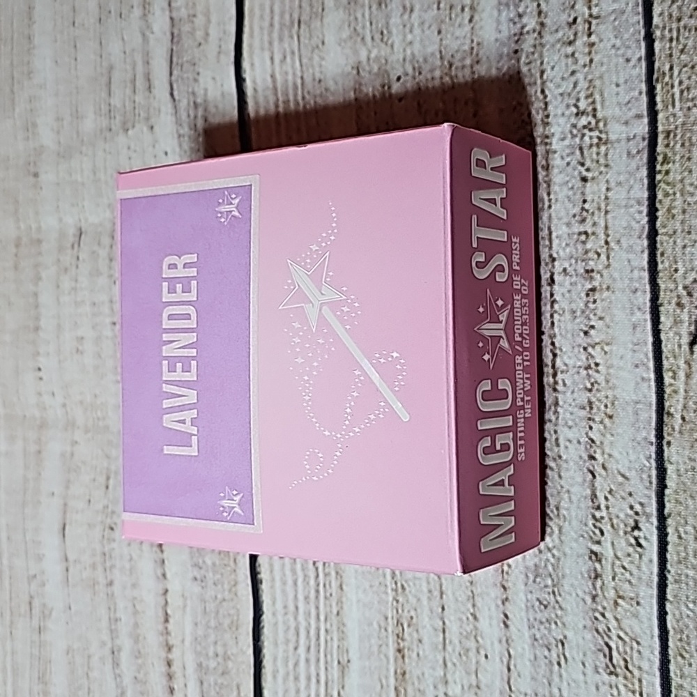 BNIB Magic Star Setting Powder Lavender